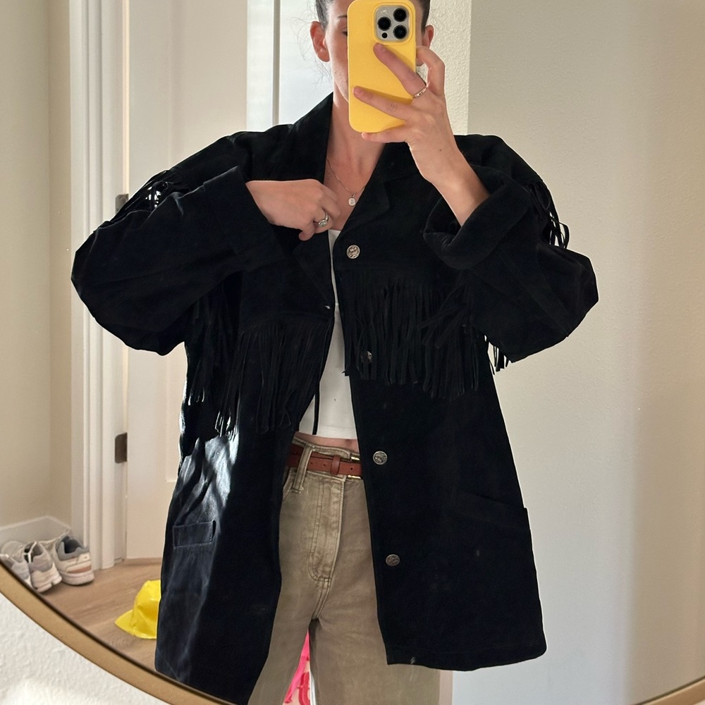 Minnetonka Leather Oversized Fringe Jacket – Button Up Black, XL - Picture 2 of 10